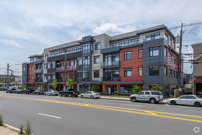 Exterior - 400 Mystic Ave