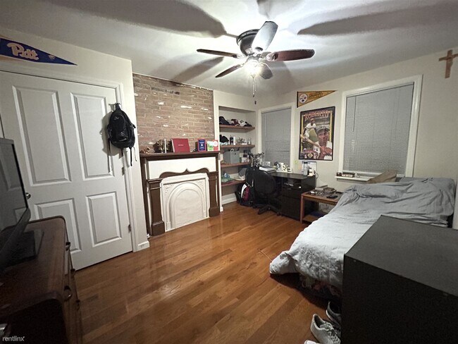 Building Photo - 4 br, 2.5 bath House - 2619 Jane St