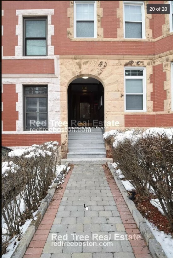 Building Photo - 191 Winthrop Rd