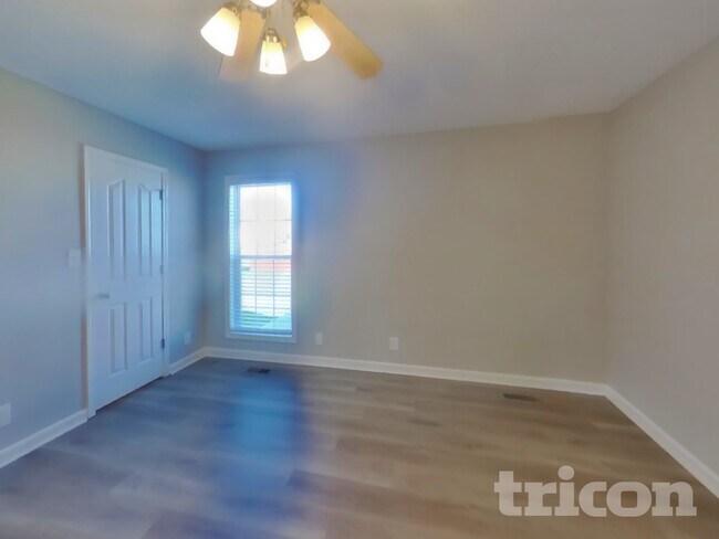 Building Photo - 421 Faulkner Dr