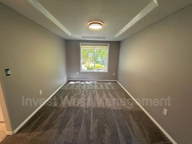 Building Photo - 4015 SE 170th Ct