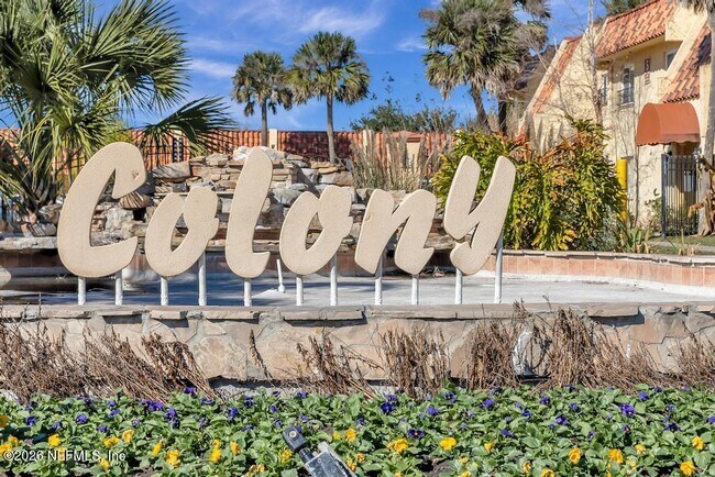 Building Photo - 3906 Mission Dr