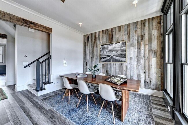 Building Photo - 2555 Brook Run