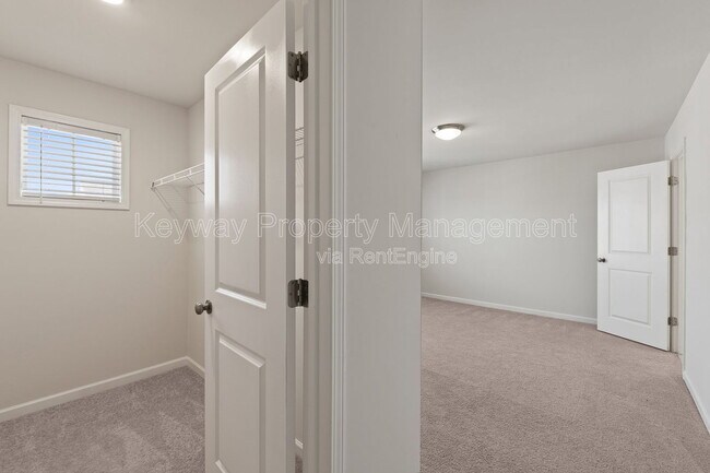 Building Photo - 4136 Thimbleberry Dr