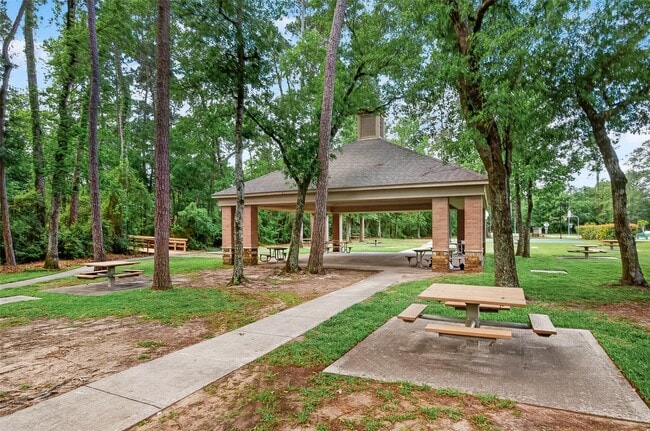 Building Photo - 31722 Royal Woods Ct