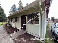 Building Photo - Pacific Terrace Cozy 1 Bedroom Duplex Avai...