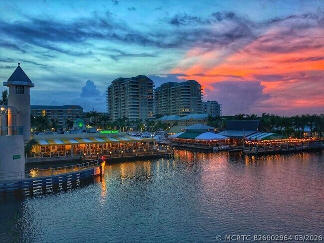 Building Photo - 700 E Boynton Beach Blvd