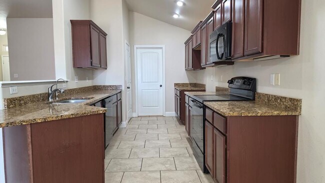 Building Photo - 6011 Mile High Ln