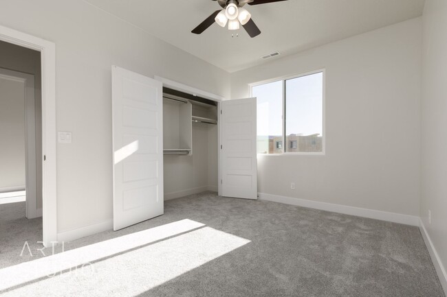 Building Photo - Move-In Special.  First 2 months Rent Redu...