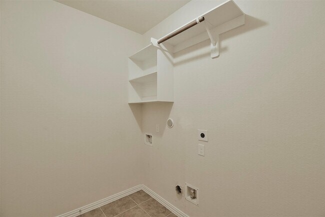 Building Photo - 21457 Lambeth Ridge Ln