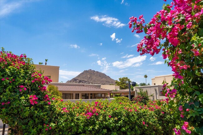 Building Photo - 4525 N 66th St