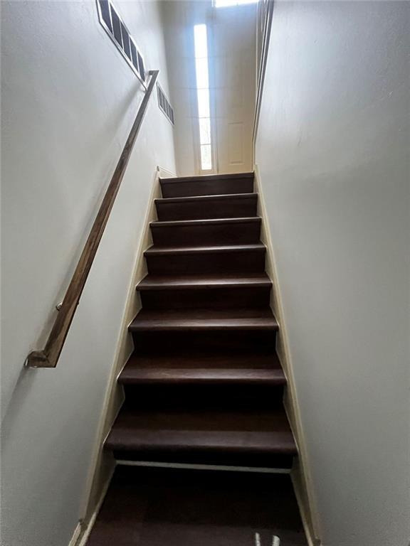 Building Photo - 11 Harvest Way