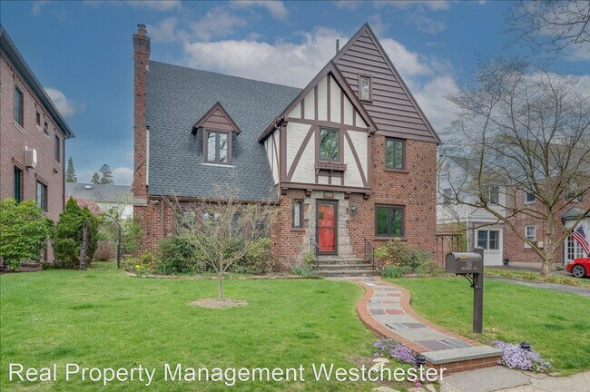 Building Photo - 5 br, 3.5 bath House - 156 Chittenden Avenue