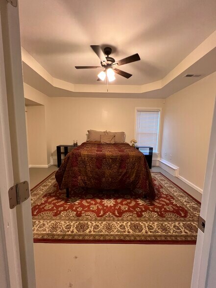 Building Photo - 6234 Southland Trce