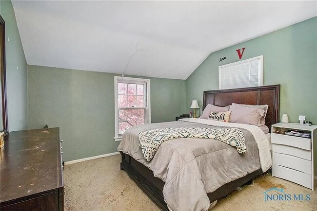 Building Photo - 4348 Lyman Ave