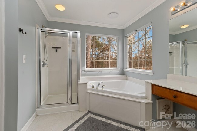 Building Photo - 11420 Mangla Dr