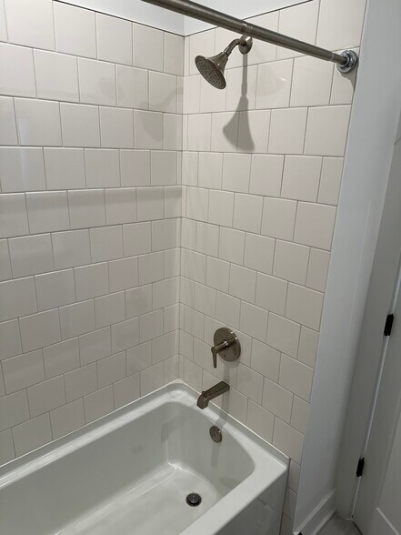 Building Photo - 1253 Wright Ln SE