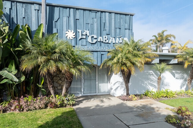 Entrance - La Cabana