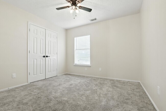 Building Photo - 8002 Blackcherry Ln