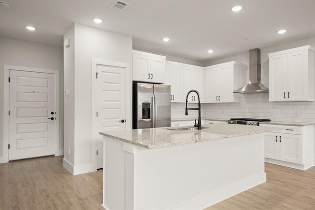 Building Photo - 17413 Homestead Haven Dr