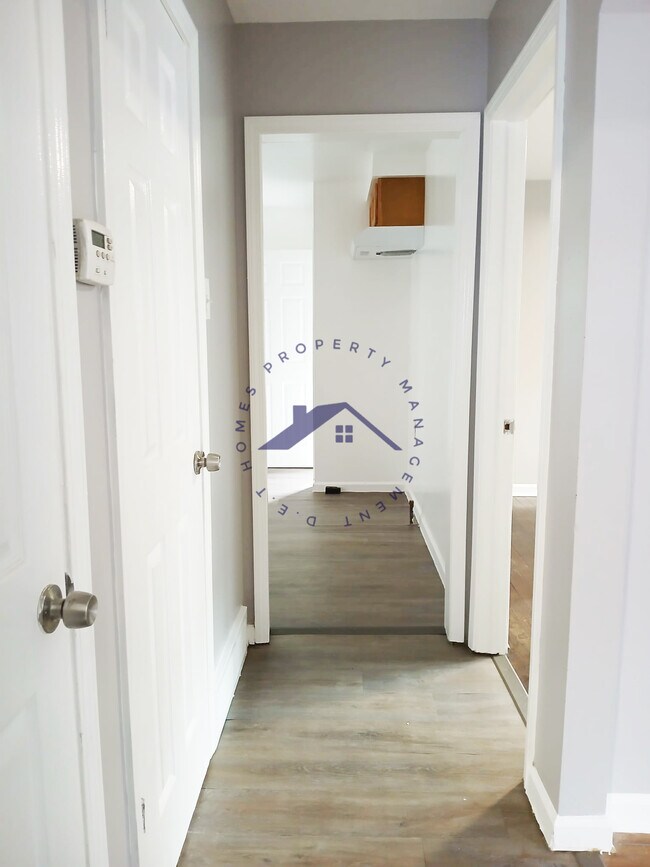 Building Photo - 20160 Cherrylawn St