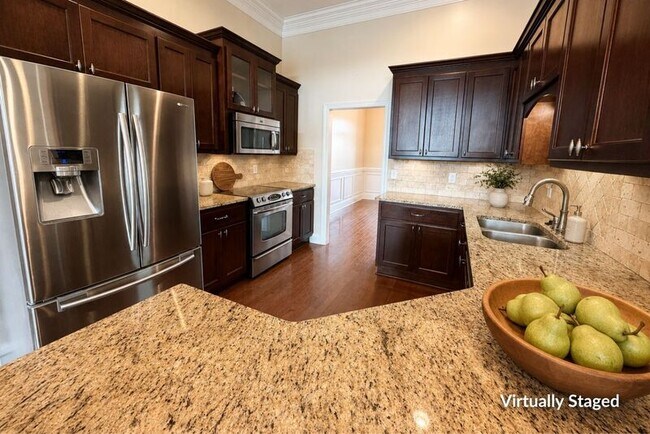 Building Photo - 7587 Crestridge Dr SE