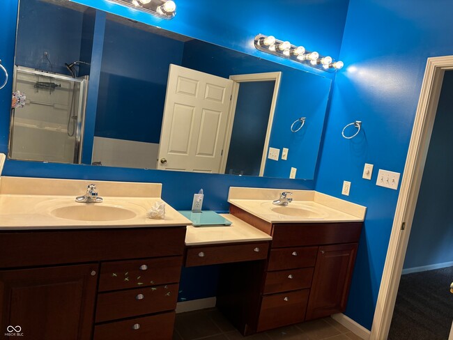 Building Photo - 6267 Eller Creek Way