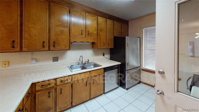 Building Photo - 10820 Co Rd 1