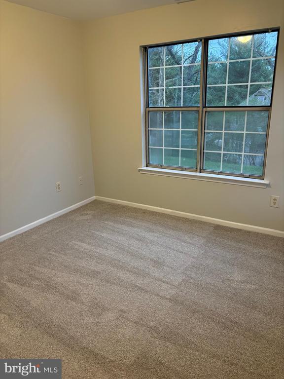 Building Photo - 1807 Diamond Dr
