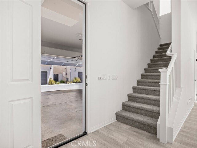 Building Photo - 27448 Pioneer Ct