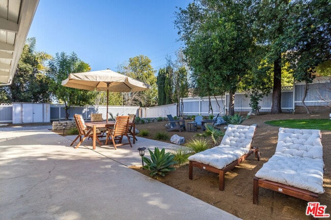 Building Photo - 23826 Burbank Blvd