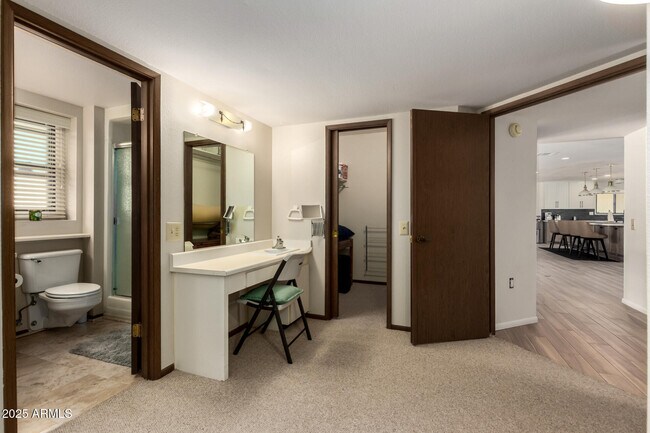 Building Photo - 12646 W Limewood Dr