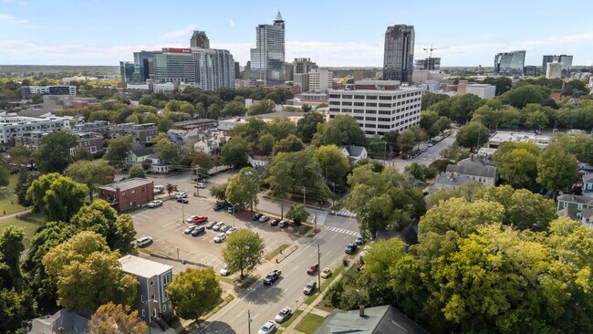Building Photo - 516 New Bern Ave