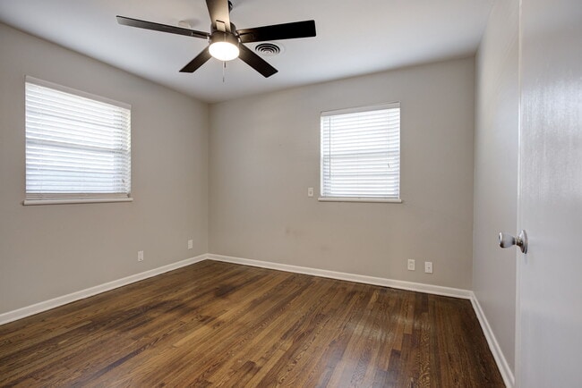 Building Photo - 1332 Kansas St