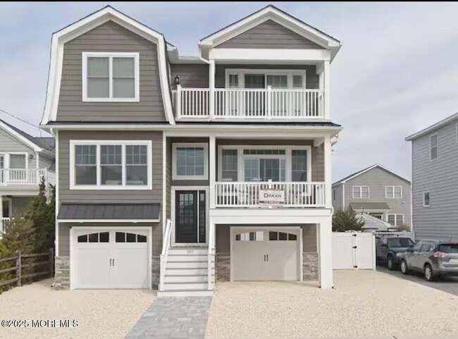 Primary Photo - 107 Ortley Ave