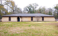 Building Photo - 3306 Timberland Dr