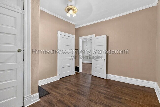 Building Photo - 2617 Sutton Blvd