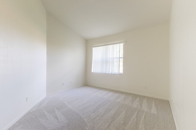 Building Photo - 4247 Liron Ave