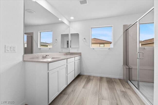 Building Photo - 5774 Aurora Gale Ct