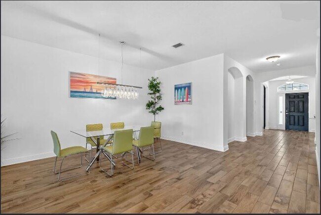 Building Photo - 743 129th St NE