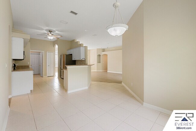 Building Photo - 3 Elias Ln