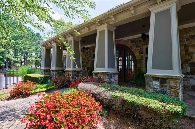 Building Photo - 708 Stickley Oak Way