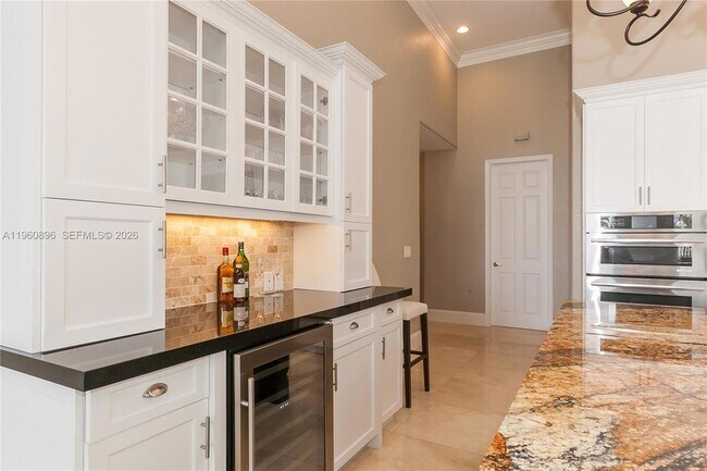 Building Photo - 3162 Inverness