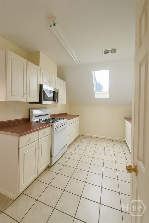 Building Photo - 1315 Bonaventure Rd