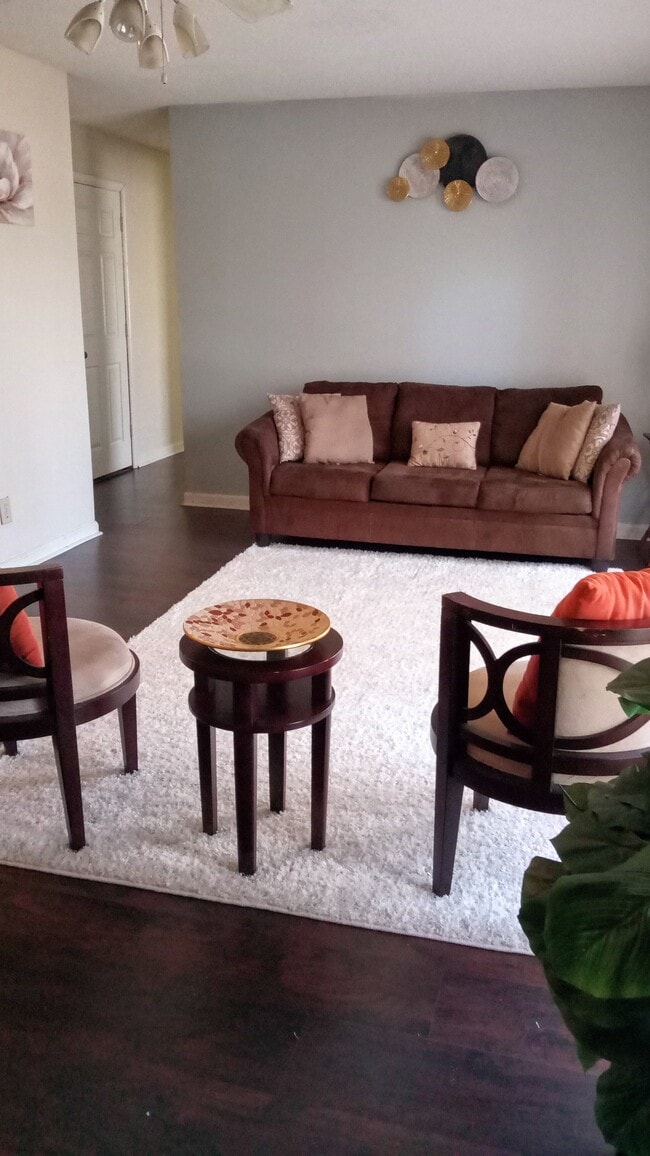 Building Photo - 5810 Battery Dr