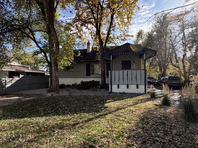 Building Photo - 1324 Balsam Ave