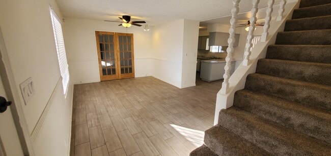 Building Photo - 616 E 3rd Ave