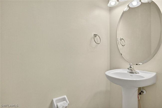 Building Photo - 7666 Bristol Cir