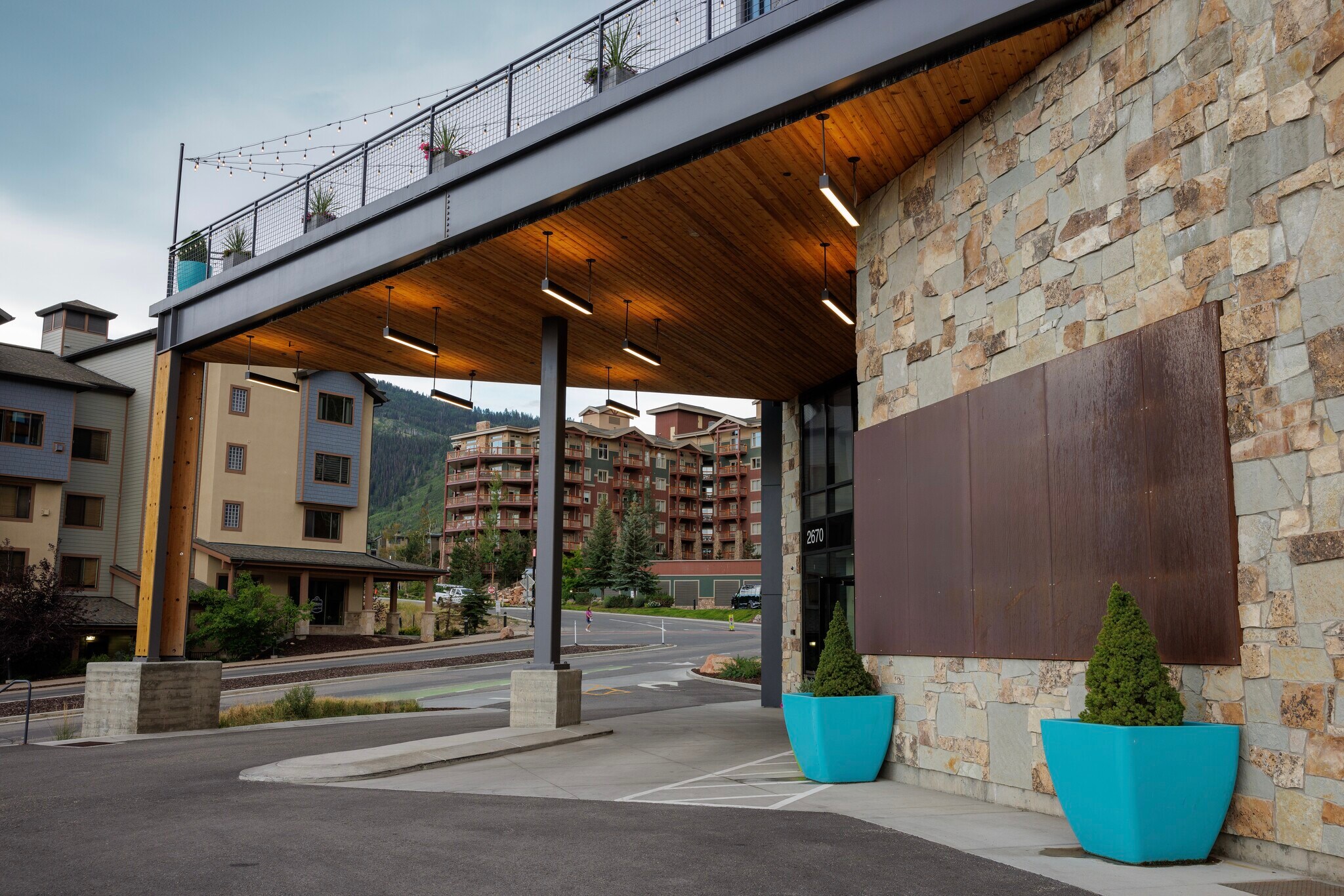 Building Photo - 2670 Canyons Resort Dr