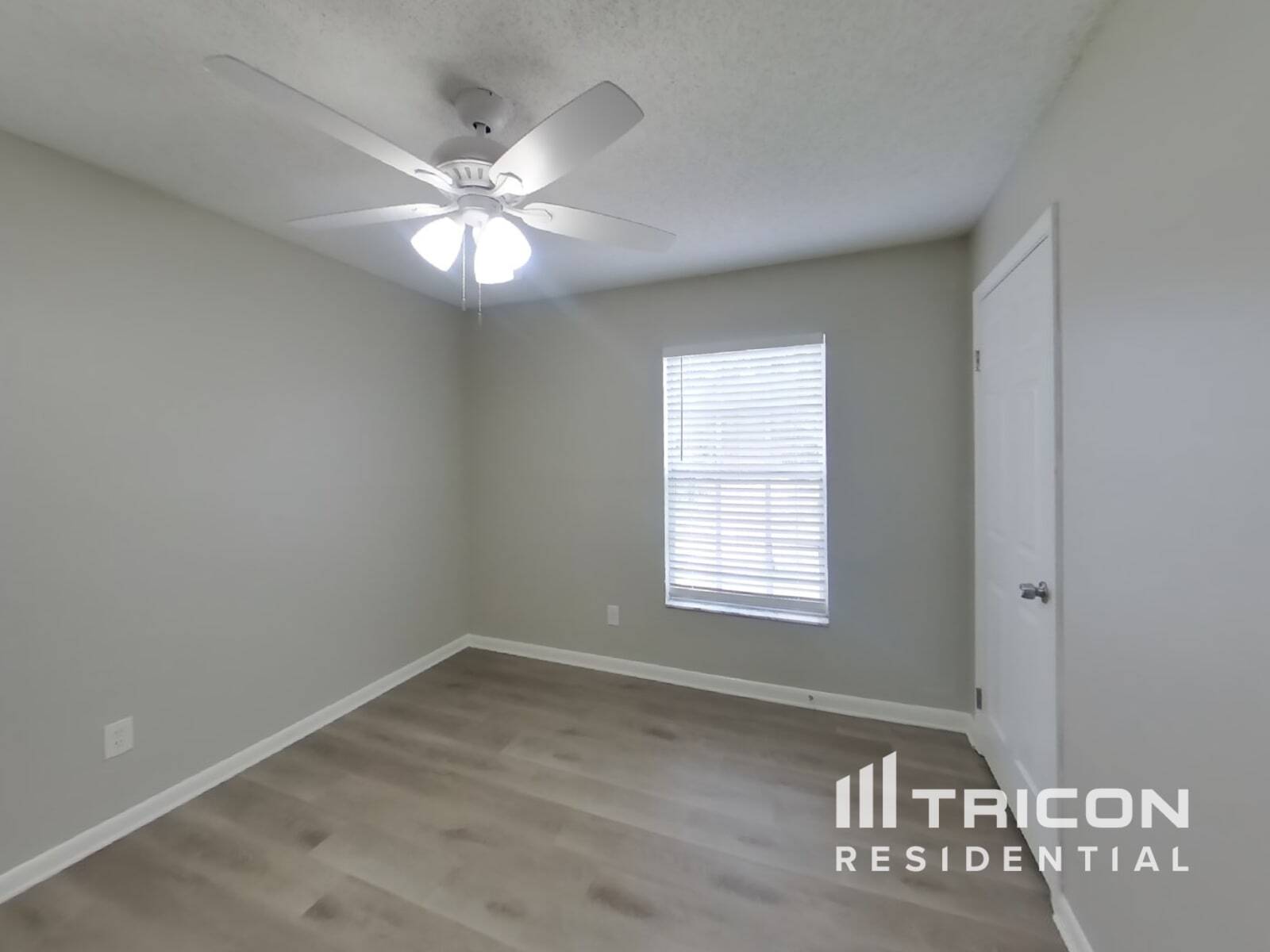 Building Photo - 4513 Cabbage Palm Dr